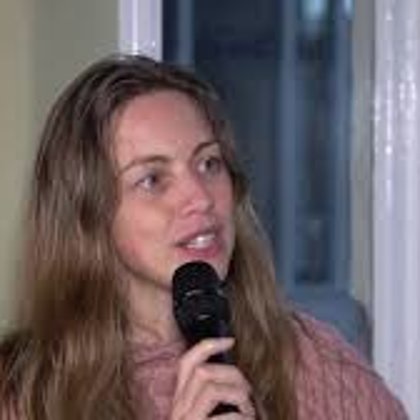 Vida em outros planetas e consciência - Louise Kay
